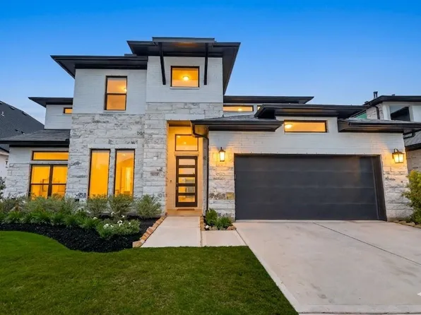 5335 Gilded Estates Dr, Rosenberg, TX 77469