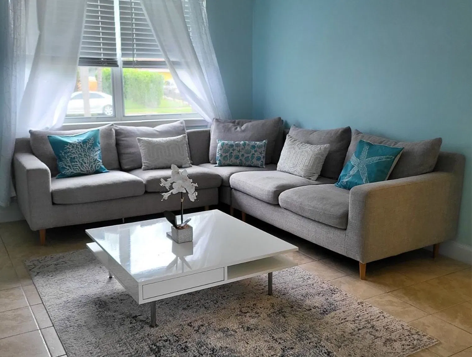 5 bed, 3.0 bath, $8,991 — Photo 3