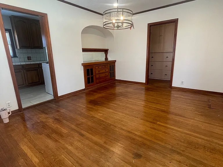 1114 W Palm Ave — Photo 6