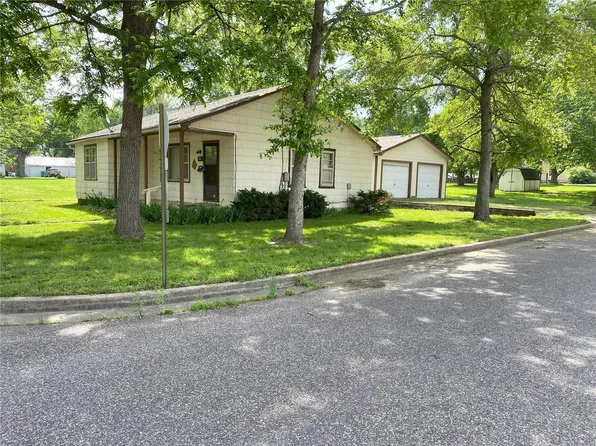 508 W Myrtle St, Cuba, MO 65453