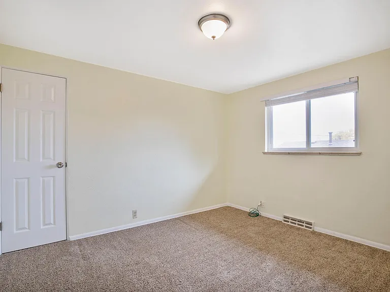 8700 W 63rd Pl — Photo 10