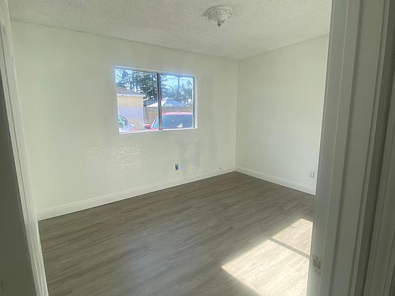 4th image of 5532 Gotham St #1/2