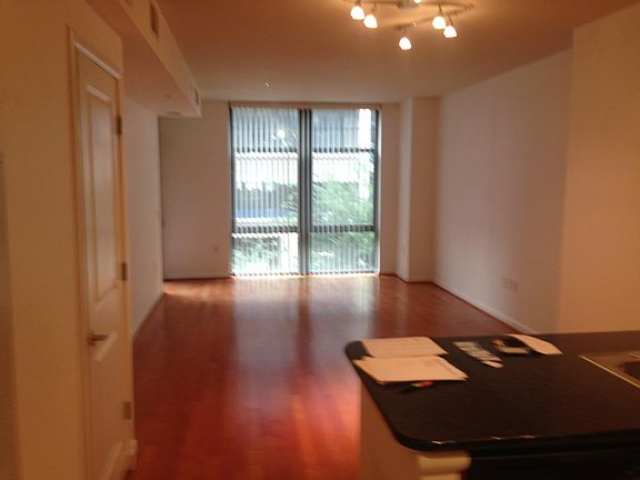 2nd image of 1021 N Garfield St APT 302