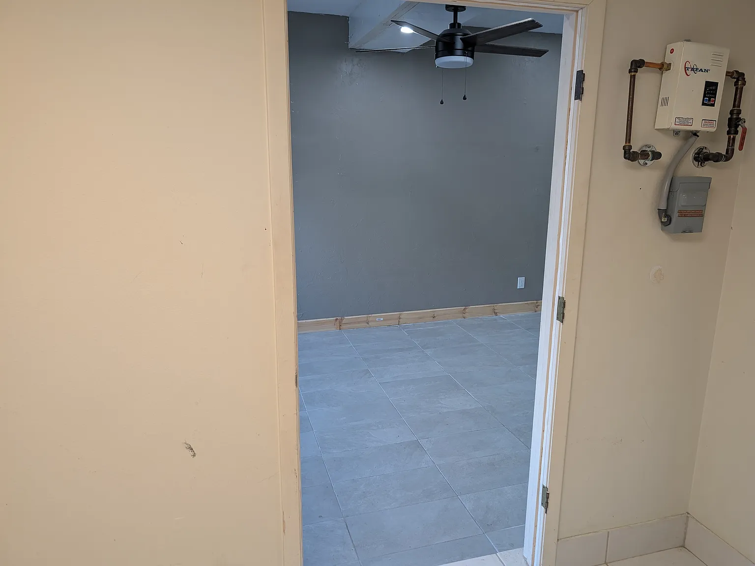 1 bed, 550 sqft, $1,400 — Photo 4
