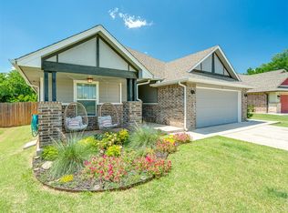300 Mountain Laurel Way, Noble, OK 73068