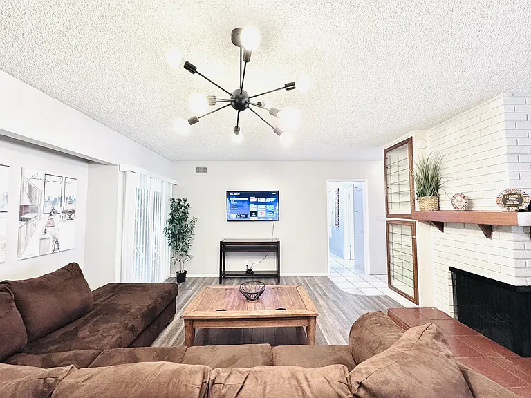 S William Miller Dr — Photo 96