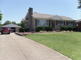 8009 Rory Way, Louisville, KY 40219