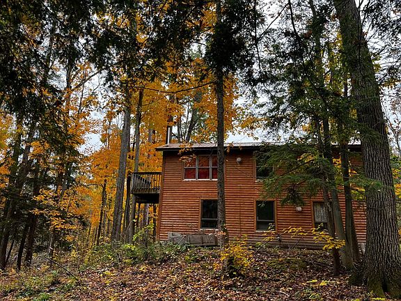 4th image of 4606 N Mount Tom Rd