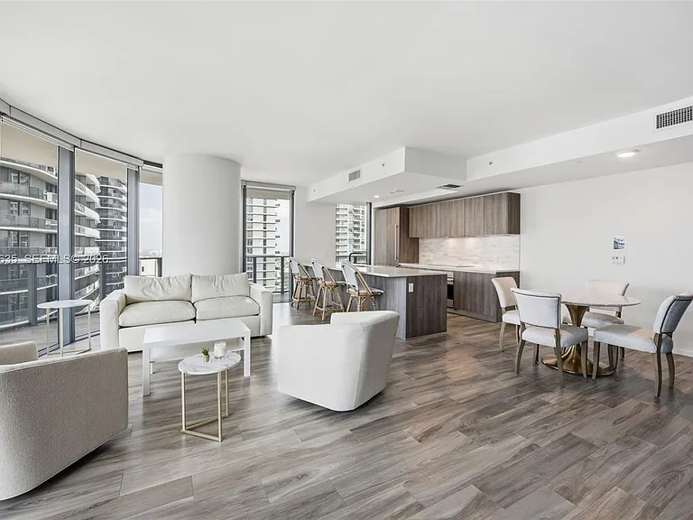 801 S Miami Ave #3101 — Photo 3