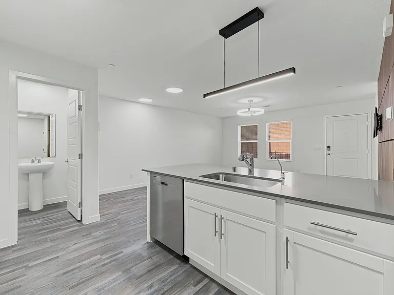 9673 Horseshoe Canyon St — Photo 3