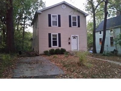 419 Oak St, Saint Louis, MO, 63119