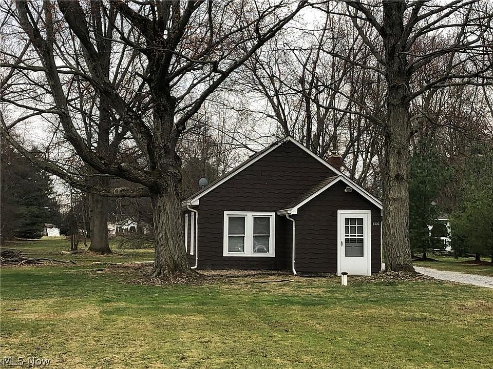 1st image of 806 Eastwood Ave
