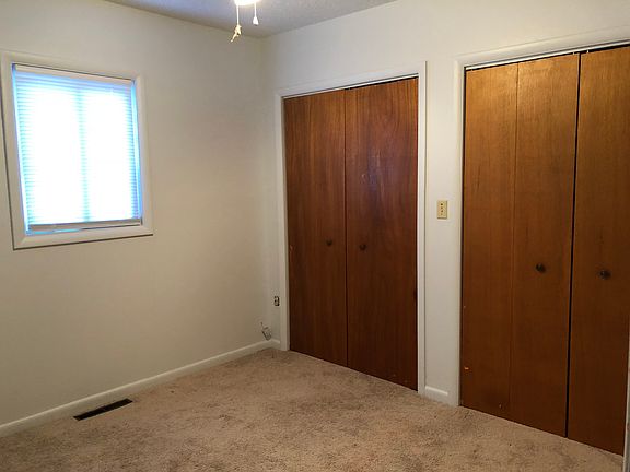 4th image of 120 N Crawford Ave
