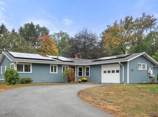 8 Clara Rd, Framingham, MA 01701