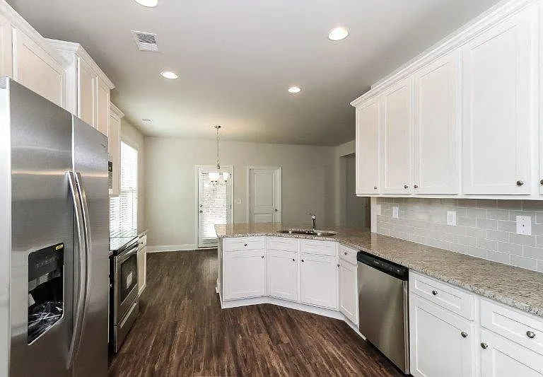 Quinn Residences at Vista Lakes — Photo 30