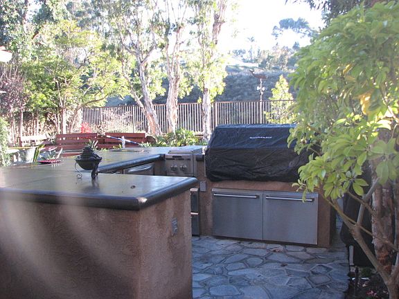 Custom Outdoor Kitchen