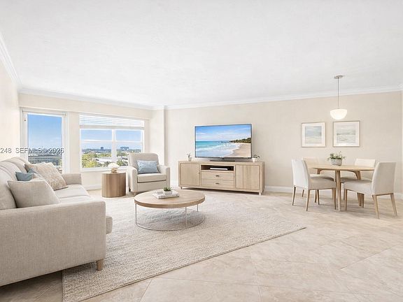 3rd image of 3700 Galt Ocean Dr APT 612
