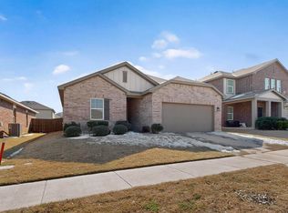 5509 McMahan Ln, Crowley, TX 76036