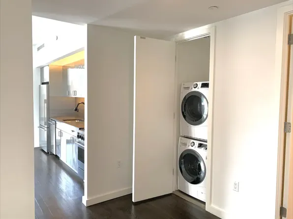 37-40 27th Street image 4 of 11