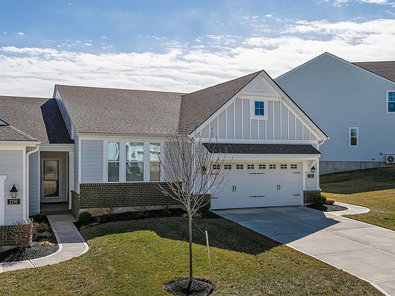 3rd image of 2201 Ridgeline Dr