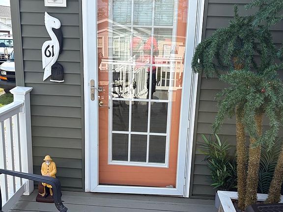 3rd image of 35411 W River Dr