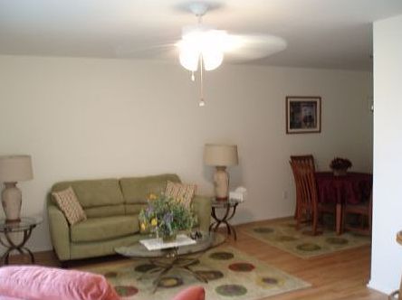 3rd image of 320 North Blvd APT 2C