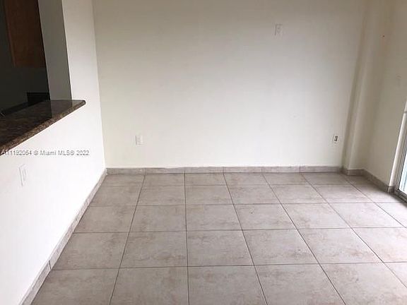 4th image of 2647 NW 25th Ave APT 307