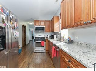 5618 S Prairie Ave #2, Chicago, IL 60637