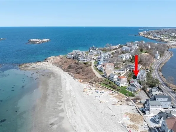 6 Driftway Ave, Hull, MA 02045