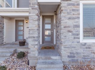 1006 W Sapphire Peak Dr, Bluffdale, UT 84065