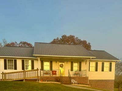 105 Cheyenne Ln, Church Hill, TN, 37642