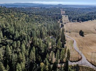 10440 Tabeaud Rd, Pine Grove, CA 95665