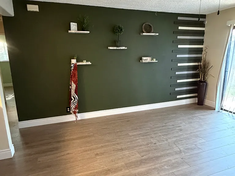 5335 Jerrett Way — Photo 4