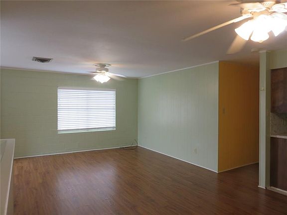 5th image of 5339 E Riverview St