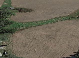 Gordon Dr, Chatham, IL 62629