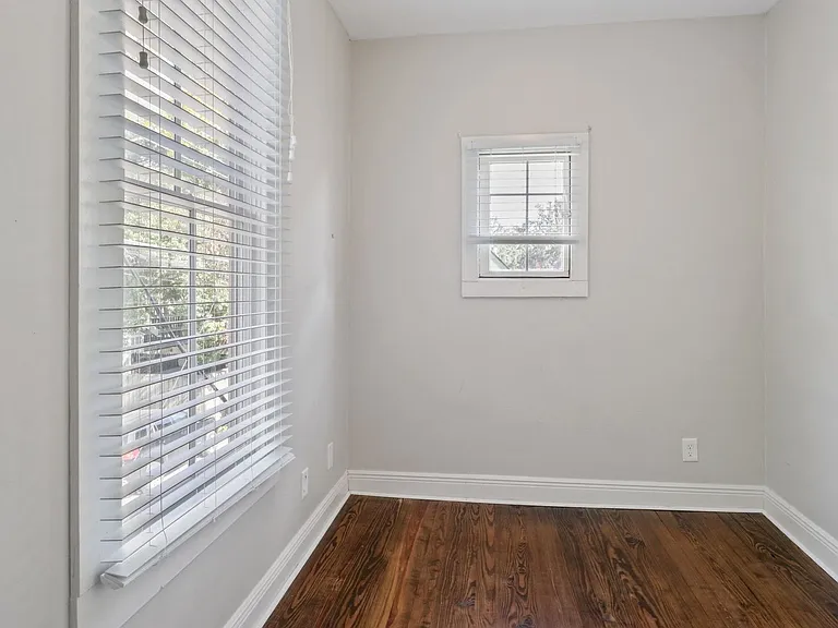 1312 Lincoln St — Photo 15