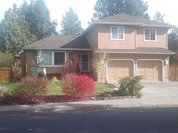 2nd image of 1158 SE Teakwood Dr
