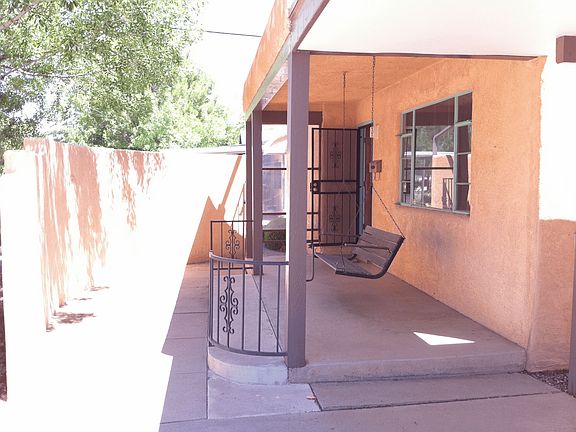 4th image of 1526 Hermosa Dr NE