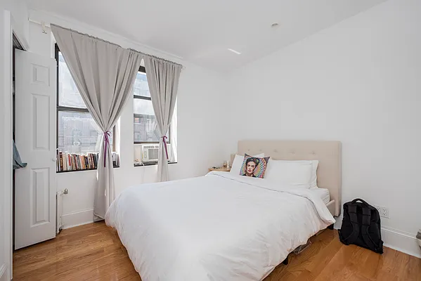 Rented by Compass | media 12