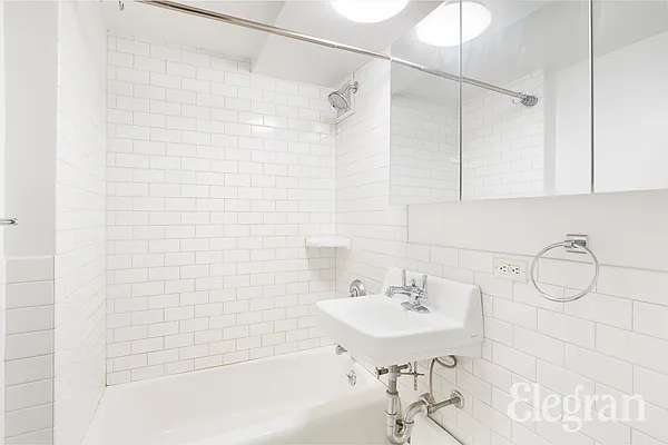 Rented by (Legacy) Elegran | media 14