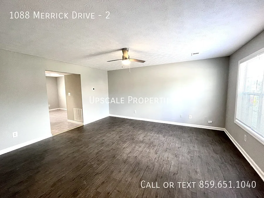 1088 Merrick Drive — Photo 2