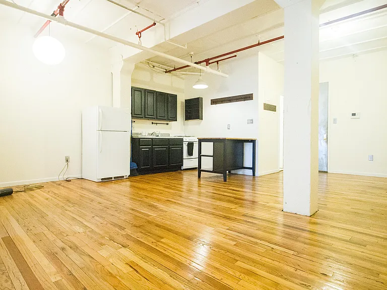 175 Stockholm St #211 — Photo 6