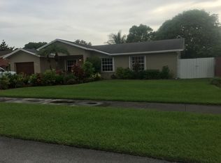 16906 SW 110th Ct, Miami, FL 33157