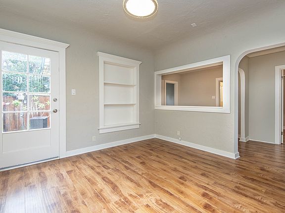 2nd image of 3733 Midvale Ave APT C