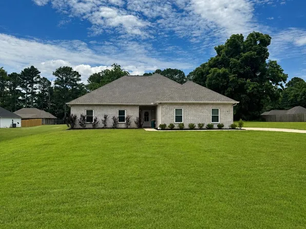 1127 County Road 1310, Mooreville, MS 38857