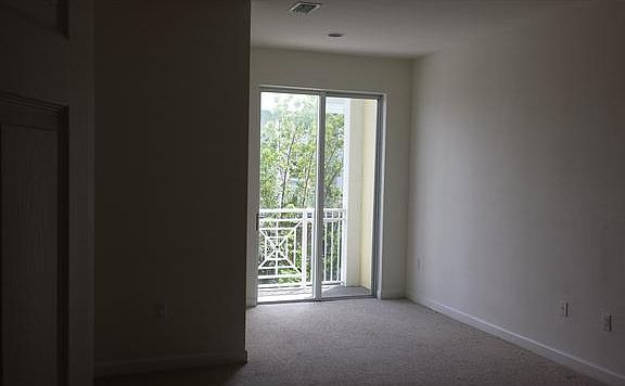 5th image of 11430 NW 75th Ter