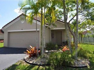 1416 Majesty Ter, Fort Lauderdale, FL 33327