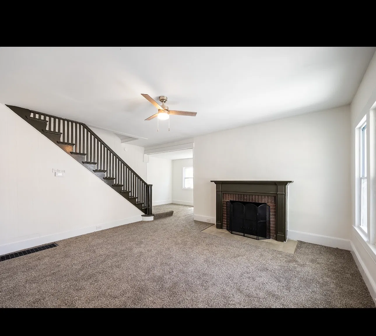 4 bed, 2573 sqft, $1,500 — Photo 3