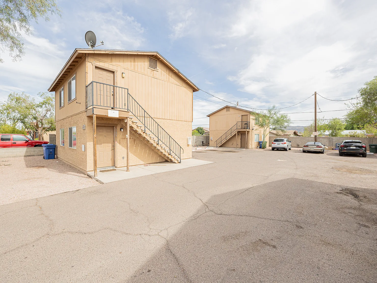 2443 E Mobile Ln, Phoenix Az — Photo 3