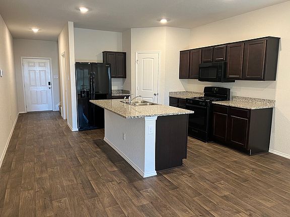 2nd image of 907 Adler Way